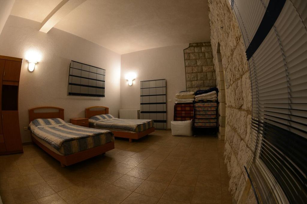 Bcharré Bauhaus Motel מראה חיצוני תמונה