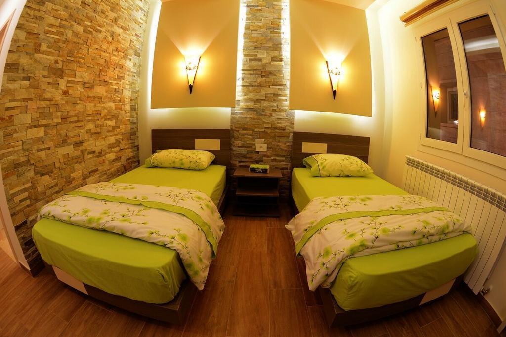 Bcharré Bauhaus Motel מראה חיצוני תמונה