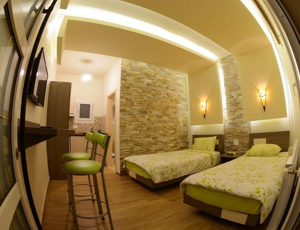 Bcharré Bauhaus Motel מראה חיצוני תמונה