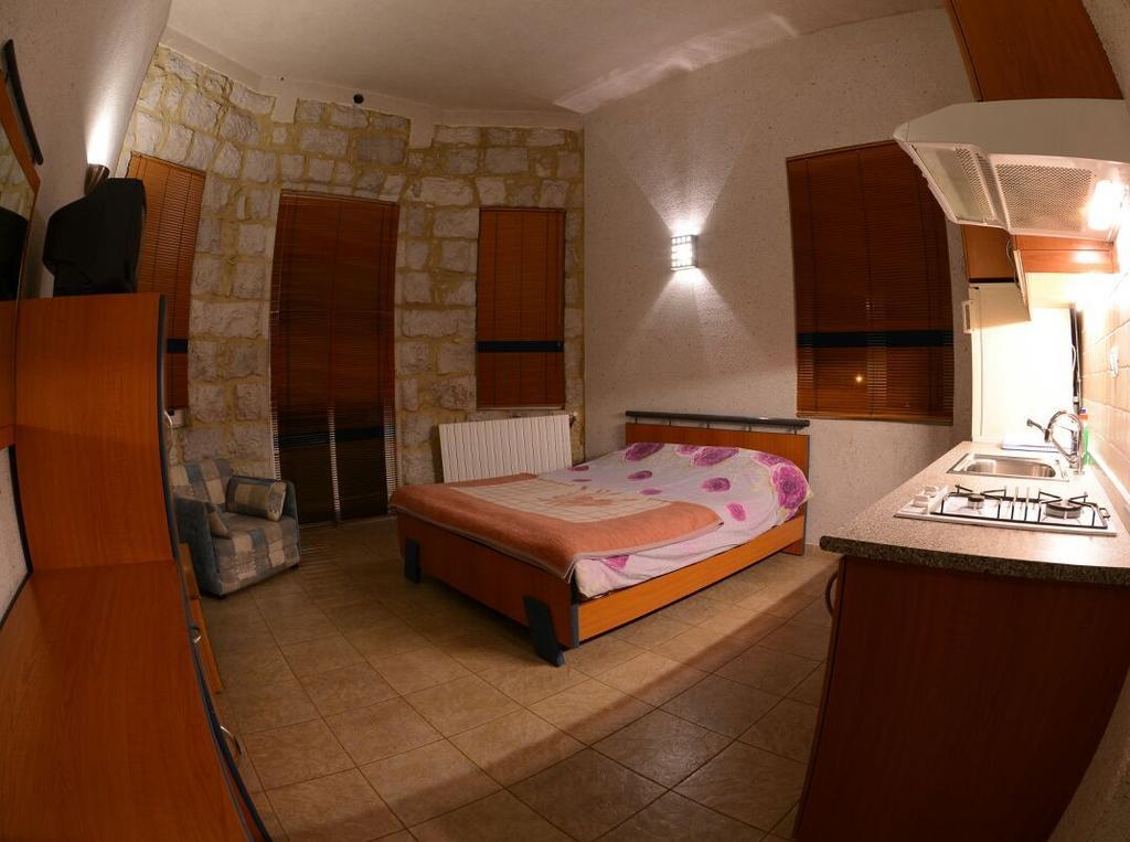 Bcharré Bauhaus Motel מראה חיצוני תמונה