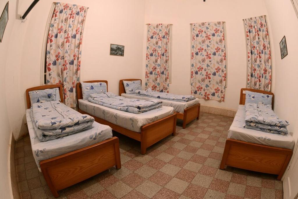 Bcharré Bauhaus Motel חדר תמונה