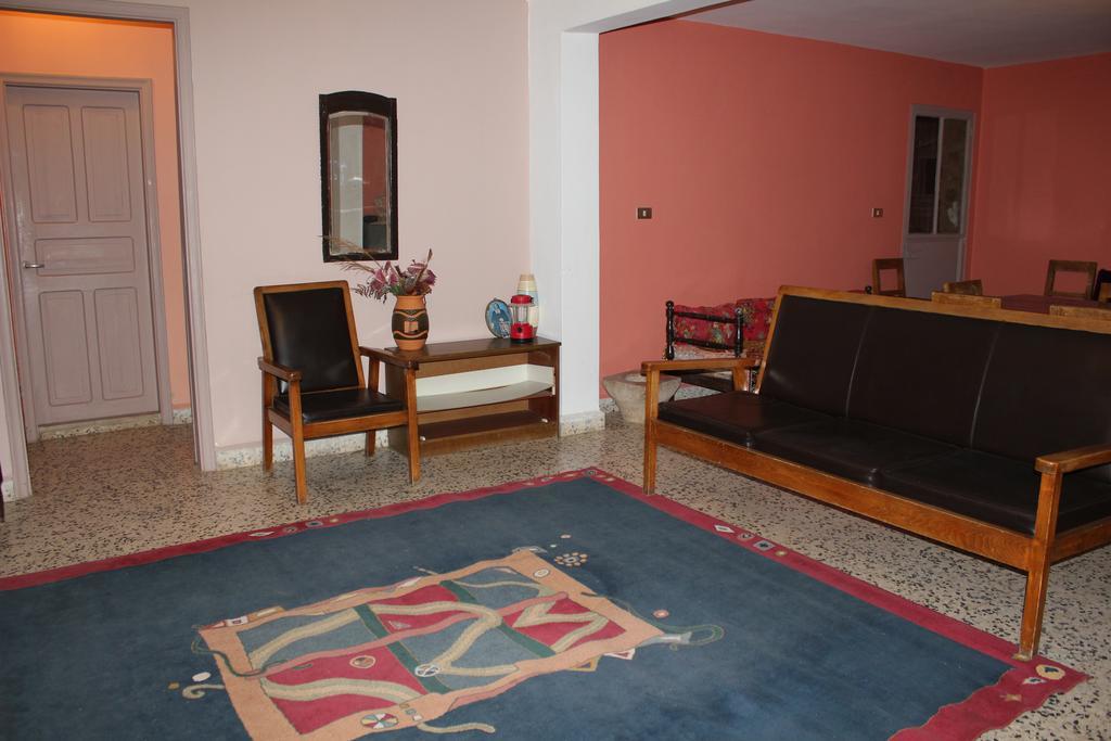 Bcharré Bauhaus Motel מראה חיצוני תמונה