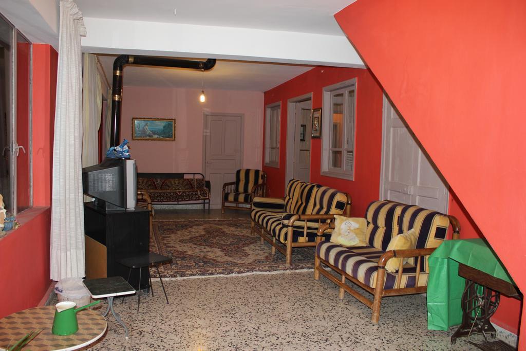 Bcharré Bauhaus Motel מראה חיצוני תמונה