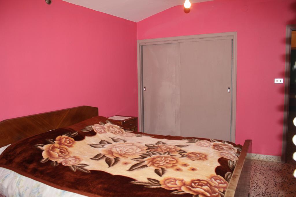 Bcharré Bauhaus Motel מראה חיצוני תמונה
