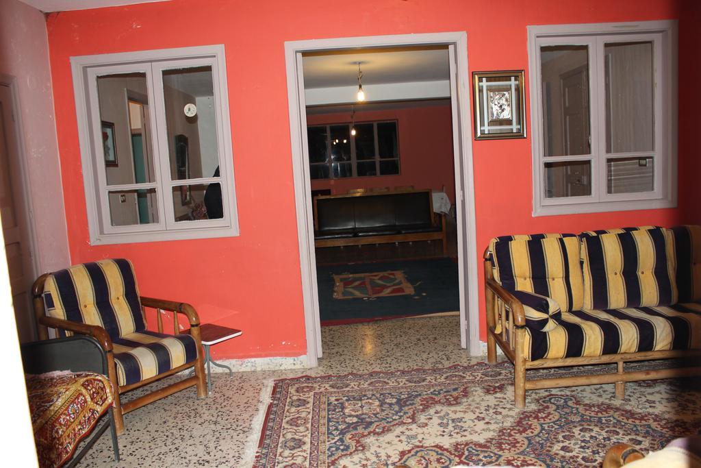 Bcharré Bauhaus Motel מראה חיצוני תמונה