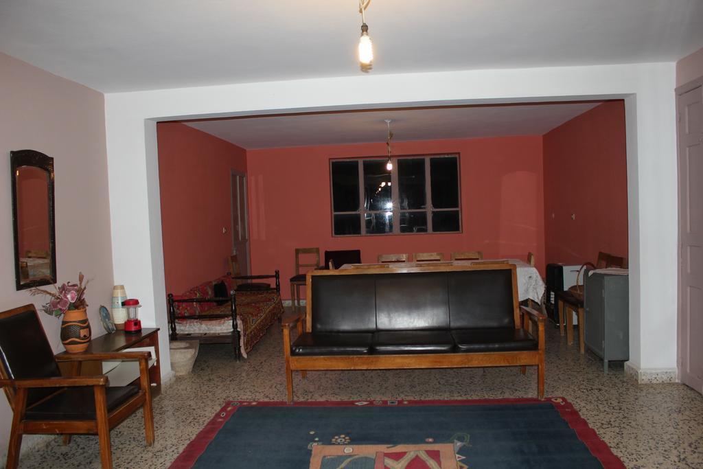 Bcharré Bauhaus Motel מראה חיצוני תמונה
